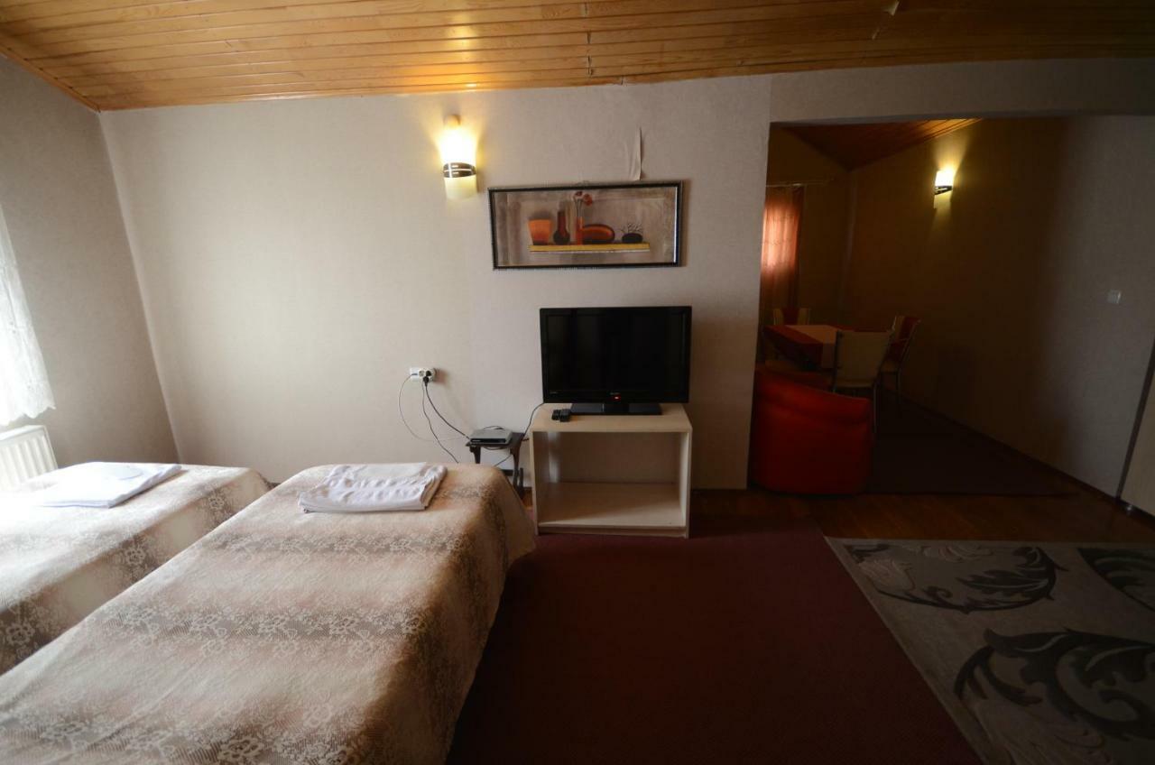 Bildik Hotel Sarıkamış Exterior foto